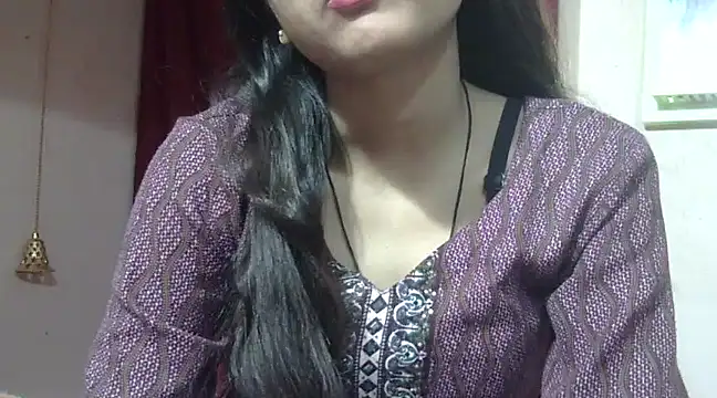Snapshot of Aayesha chatting on March 19, 2025, 10:55 am Aayesha online show from March 19, 2025, 10:55 am