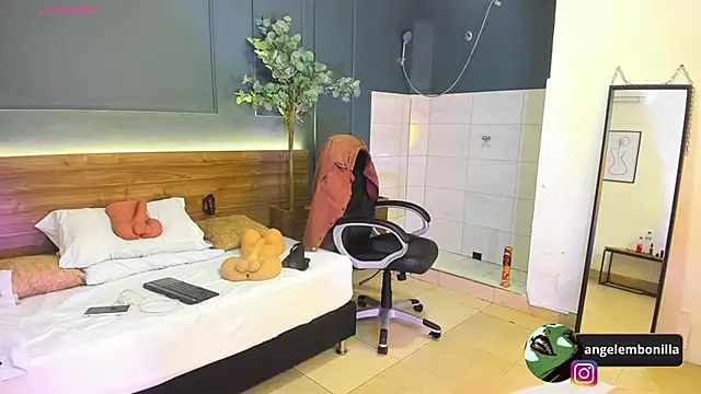 Snapshot of megan_morgan01 chatting on January 9, 2026, 12:30 pm megan morgan01 online show from January 9, 2026, 12:30 pm