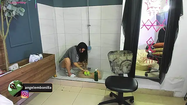 Snapshot of megan_morgan01 chatting on March 13, 2026, 11:17 am megan morgan01 online show from March 13, 2026, 11:17 am