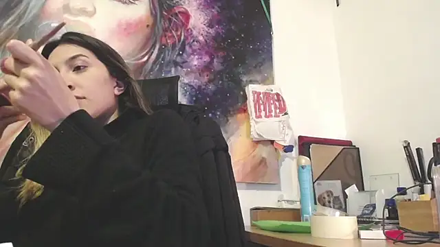 FULL TENTATION  online show from April 18, 2026, 7:23 am