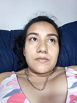 Hellen Alex online show from May 6, 2026, 3:06 pm