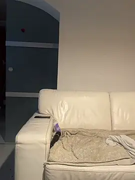 sissytrainz online show from April 6, 2026, 4:46 am