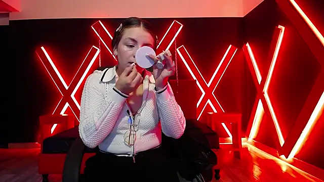  isaabellaa online show from November 17, 2025, 11:38 am