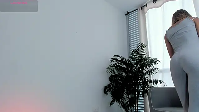 wendymoah online show from January 8, 2025, 9:55 pm