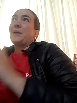 skayhot  online show from March 10, 2026, 12:21 pm