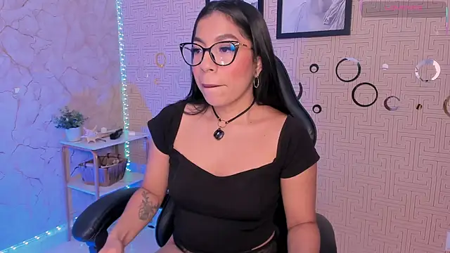Snapshot of Mia_Gothzx chatting on April 29, 2026, 11:11 pm Mia Gothzx online show from April 29, 2026, 11:11 pm