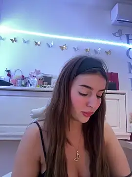 Snapshot of Hot_malak chatting on May 12, 2026, 11:02 pm Hot malak online show from May 12, 2026, 11:02 pm