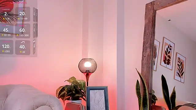 Snapshot of DahianaWalcott chatting on September 17, 2025, 7:15 pm DahianaWalcott online show from September 17, 2025, 7:15 pm