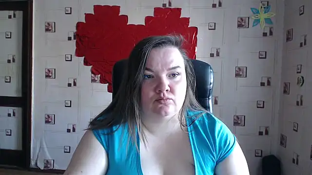 Snapshot of TasyaBigTTs chatting on March 20, 2025, 12:32 pm TasyaBigTTs online show from March 20, 2025, 12:32 pm