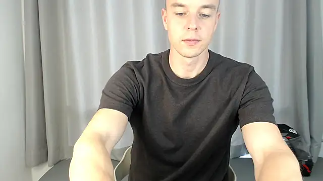 Snapshot of heilgarbest chatting on November 27, 2025, 10:06 am heilgarbest online show from November 27, 2025, 10:06 am