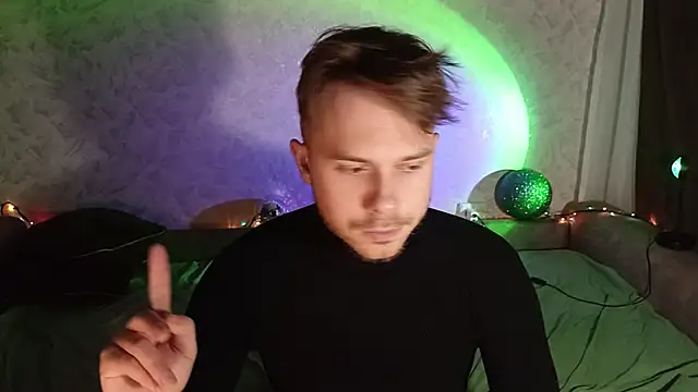 mike peach online show from December 28, 2024, 8:04 pm