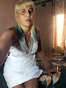 Goodgirlsue 77 online show from October 16, 2025, 1:01 pm