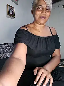 Snapshot of Goodgirlsue_77 chatting on June 7, 2026, 5:49 pm Goodgirlsue 77 online show from June 7, 2026, 5:49 pm