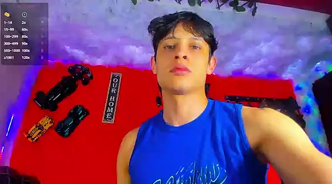 LilOwen  online show from March 11, 2025, 11:15 pm