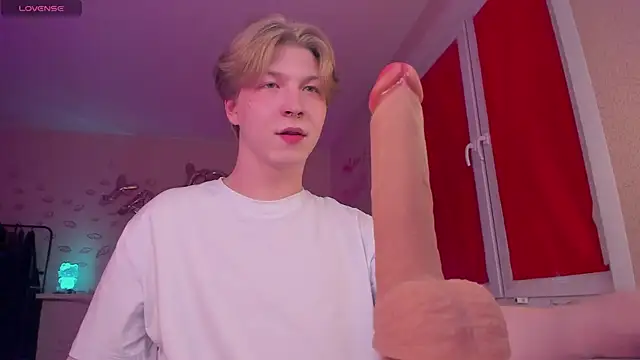 TheMikeSever online show from October 5, 2025, 7:12 pm