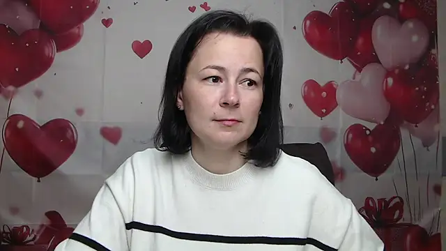 Snapshot of MarieSho chatting on April 22, 2026, 6:16 am MarieSho online show from April 22, 2026, 6:16 am