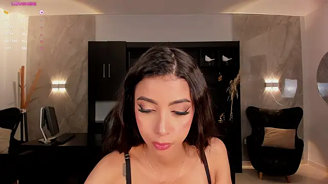 ValeriaVelvet online show from March 8, 2025, 6:16 pm