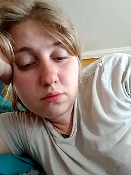 AnastasiaSky19 online show from May 8, 2026, 7:25 am