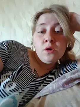 AnastasiaSky19 online show from May 17, 2026, 7:17 am