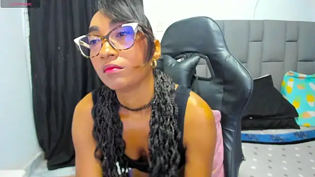Snapshot of MurphyAngelina chatting on July 2, 2026, 3:23 am MurphyAngelina online show from July 2, 2026, 3:23 am