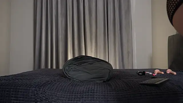 Snapshot of Nik_Sharp chatting on March 22, 2026, 4:10 pm Nik Sharp online show from March 22, 2026, 4:10 pm