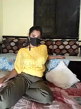 Snapshot of Nitya-Mahesh chatting on December 4, 2024, 6:06 pm Nitya-Mahesh online show from December 4, 2024, 6:06 pm