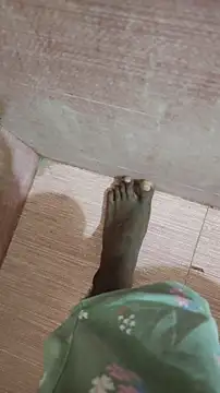 Snapshot of boy_BeardGallery chatting on October 13, 2025, 6:19 pm boy BeardGallery online show from October 13, 2025, 6:19 pm