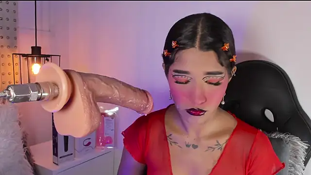 baby naughty1  online show from February 11, 2025, 1:41 pm