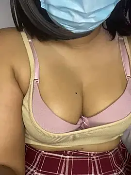 Shadow Girl007 online show from March 8, 2025, 4:28 pm