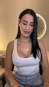 SarahhSmitth1 online show from February 16, 2026, 9:00 pm