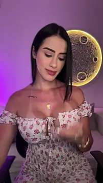 SarahhSmitth1 online show from March 22, 2026, 10:35 pm