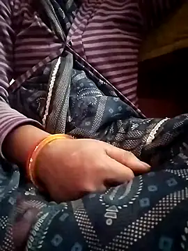 Snapshot of Cutkajal chatting on December 25, 2024, 2:56 pm Cutkajal online show from December 25, 2024, 2:56 pm