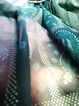 Snapshot of Cutkajal chatting on January 26, 2025, 7:10 am Cutkajal online show from January 26, 2025, 7:10 am