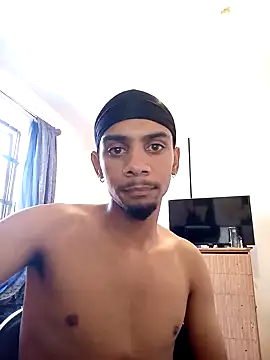 Snapshot of 29YOURZ_28_ chatting on December 9, 2024, 9:17 am 29YOURZ 28 online show from December 9, 2024, 9:17 am