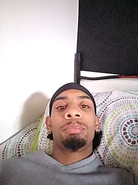 Snapshot of 29YOURZ_28_ chatting on December 9, 2024, 5:19 pm 29YOURZ 28 online show from December 9, 2024, 5:19 pm
