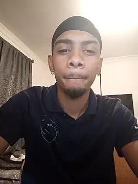 Snapshot of 29YOURZ_28_ chatting on December 19, 2024, 6:01 pm 29YOURZ 28 online show from December 19, 2024, 6:01 pm