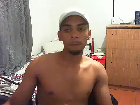 Snapshot of 29YOURZ_28_ chatting on February 27, 2025, 8:09 pm 29YOURZ 28 online show from February 27, 2025, 8:09 pm