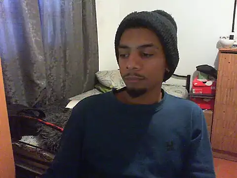 Snapshot of 29YOURZ_28_ chatting on September 14, 2025, 6:56 am 29YOURZ 28 online show from September 14, 2025, 6:56 am