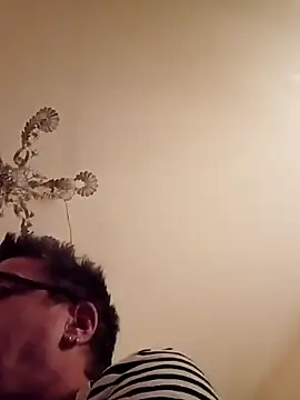 Snapshot of Bigpenis6y chatting on October 11, 2025, 1:27 am Bigpenis6y online show from October 11, 2025, 1:27 am