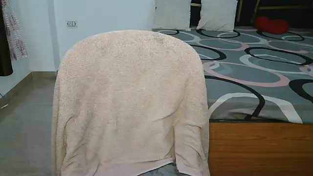 Snapshot of N-Natasha chatting on May 20, 2026, 5:08 pm N-Natasha online show from May 20, 2026, 5:08 pm