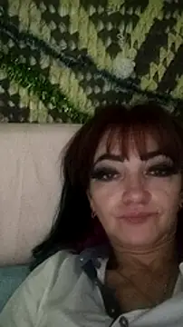 SweetLeila40 online show from December 25, 2024, 3:38 pm