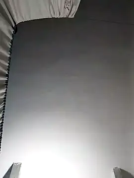 SweetLeila40 online show from February 22, 2025, 7:58 pm