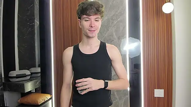 calvin love you online show from May 6, 2026, 5:18 pm