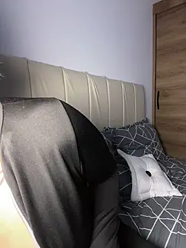 Odett  online show from November 2, 2025, 3:42 am