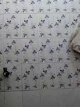 Snapshot of ManWaves chatting on February 18, 2025, 4:58 am ManWaves online show from February 18, 2025, 4:58 am