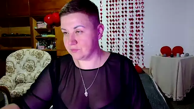 Annet1912 online show from February 19, 2025, 6:21 pm