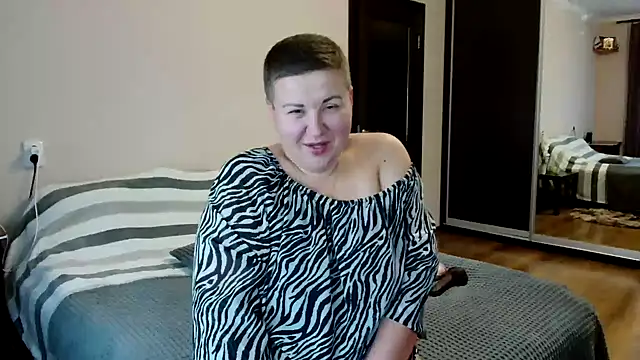 Annet1912 online show from November 19, 2025, 9:20 am