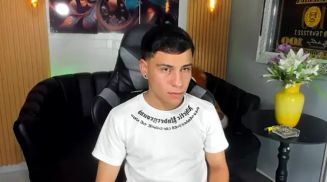 salvadorgomezx online show from January 23, 2025, 12:14 am