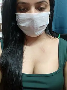 Myloveurvi online show from February 28, 2026, 3:02 pm