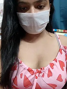 Snapshot of Myloveurvi chatting on June 3, 2026, 5:18 pm Myloveurvi online show from June 3, 2026, 5:18 pm